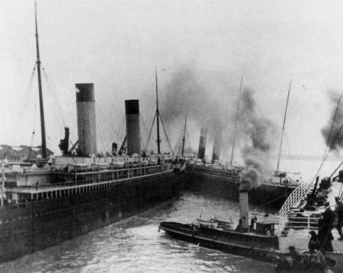 10 апреля 1912 года. Несостоявшееся столкновение. Слева направо: "Океаник", "Нью-Йорк" и край бака "Титаника".
