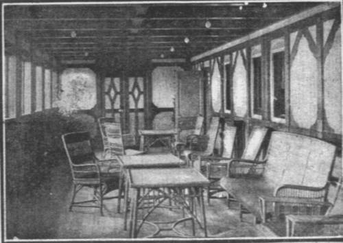Личный променад люкс-апартаментов по левому борту RMS Titanic (B-52/54/56). Снимок сделан 4 апреля 1912 г..